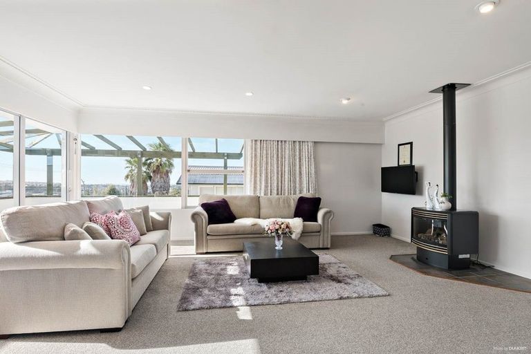 Photo of property in 157 Coronation Road, Hillcrest, Auckland, 0627