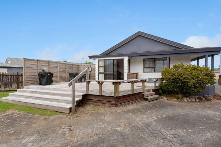 Photo of property in 22 Lindsay Crescent, Nawton, Hamilton, 3200