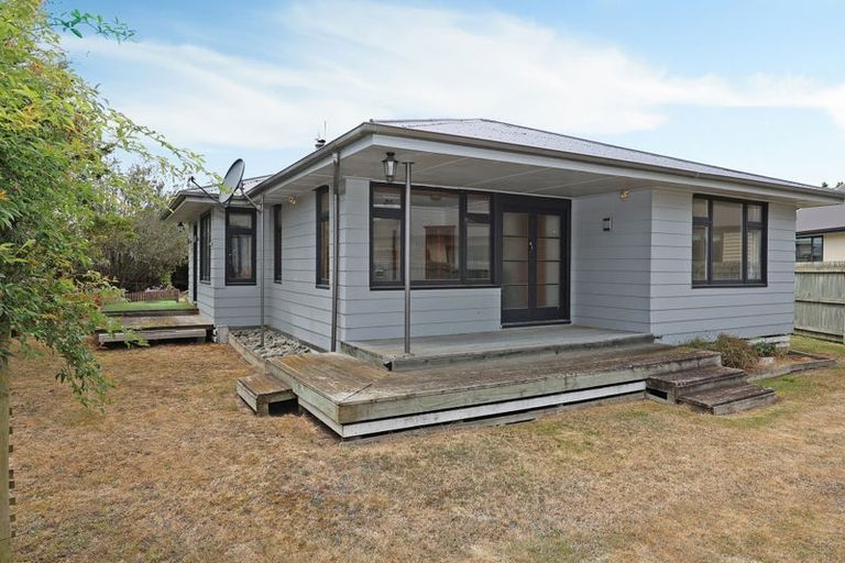 Photo of property in 7 Mcpherson Road, Waitaki Bridge, Oamaru, 9493