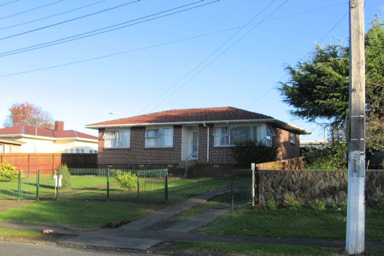Photo of property in 27 Flat Bush Road, Otara, Auckland, 2023