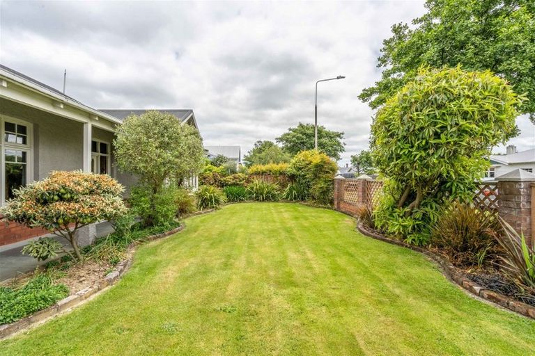 Photo of property in 65 Banks Street, Richmond, Invercargill, 9810