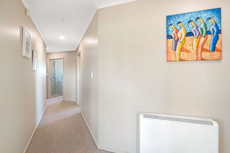 Photo of property in 1 Morrell Street, Tawhero, Whanganui, 4501