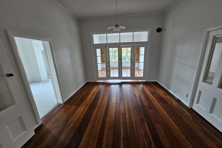 Photo of property in 20 Lindum Terrace, Roseneath, Wellington, 6011