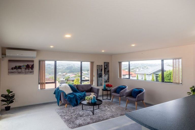 Photo of property in 1 Radstock Grove, Churton Park, Wellington, 6037