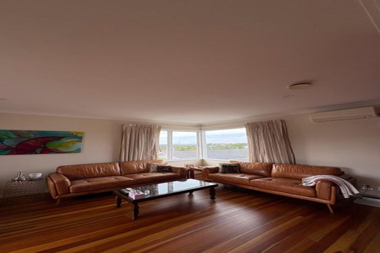 Photo of property in 55 Coronation Road, Hillcrest, Auckland, 0627