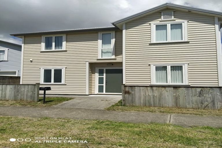 Photo of property in 37 Bellbird Street, Papakura, 2110