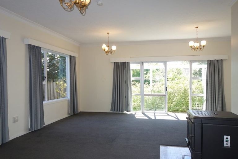 Photo of property in 2/16 Rudleigh Avenue, Upper Riccarton, Christchurch, 8041