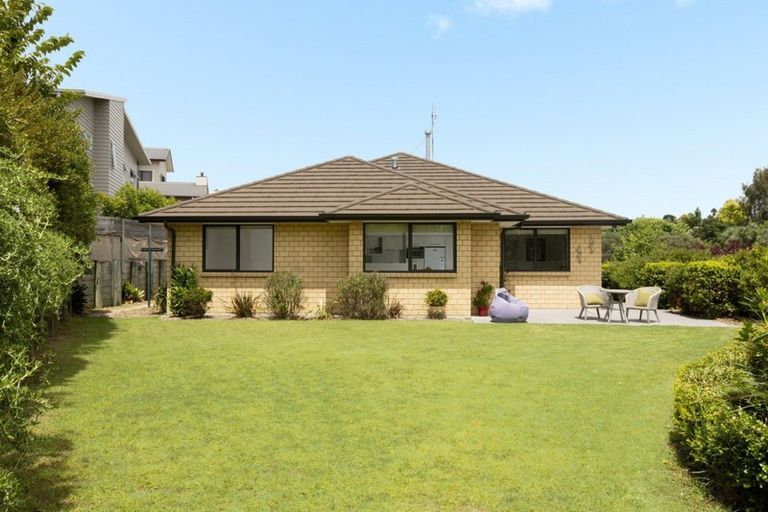 Photo of property in 137 Castlewold Drive, Bethlehem, Tauranga, 3110