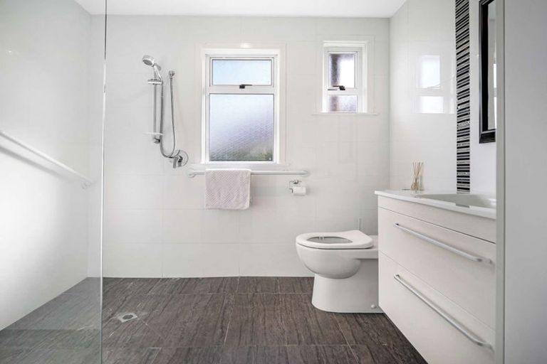 Photo of property in 205 Malfroy Road, Utuhina, Rotorua, 3015