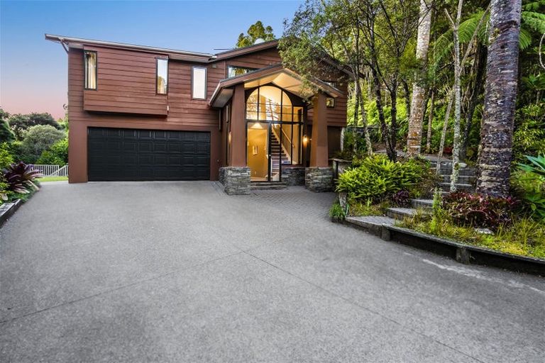 Photo of property in 87 Bethells Road, Waitakere, Henderson, 0782