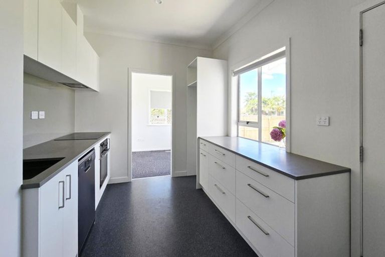 Photo of property in 26 Lee Road, Taradale, Napier, 4112