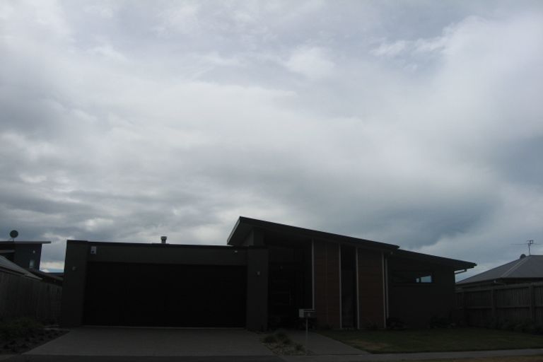 Photo of property in 6 Excalibur Place, Burwood, Christchurch, 8083