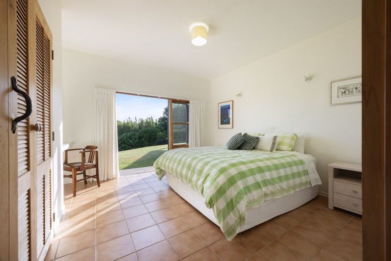 Photo of property in 193 Shegadeen Road, Wharehine, Wellsford, 0973