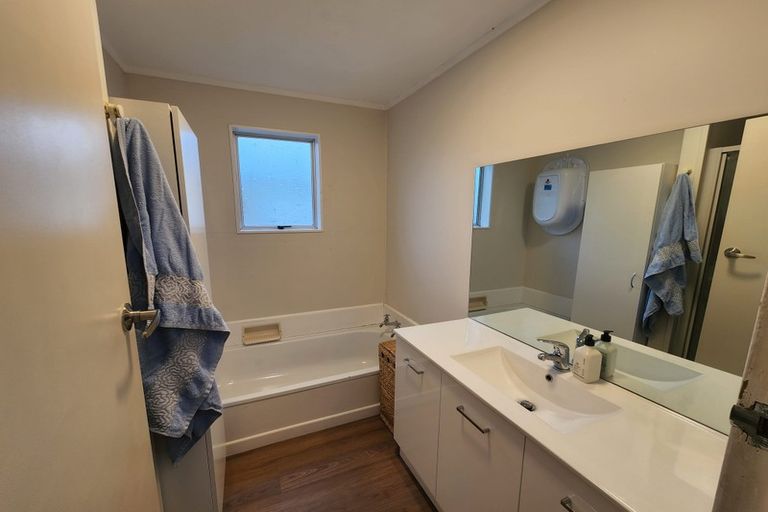 Photo of property in 303 Wellington Road, Wainuiomata, Lower Hutt, 5014