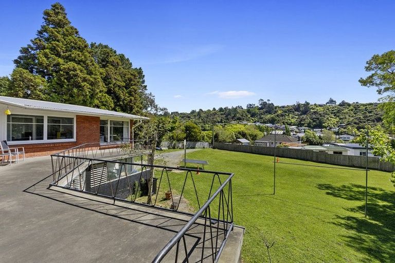 Photo of property in 119 Stokes Valley Road, Stokes Valley, Lower Hutt, 5019