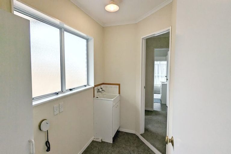 Photo of property in 4 Royal Oak Drive, Kelvin Grove, Palmerston North, 4414