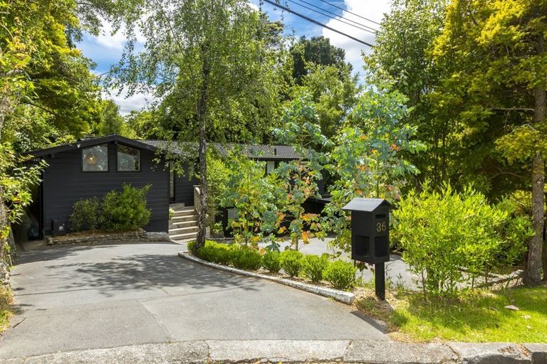 Photo of property in 35 Chatsworth Road, Silverstream, Upper Hutt, 5019