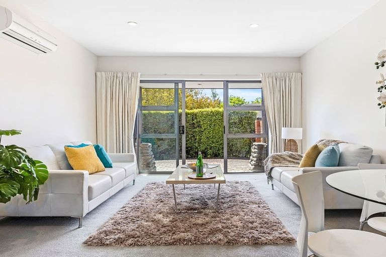 Photo of property in 9 Redfern Street, Northwood, Christchurch, 8051