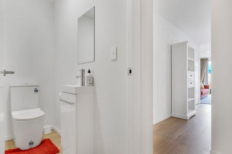 Photo of property in 5/20 Ballinger Place, Carterton, 5713