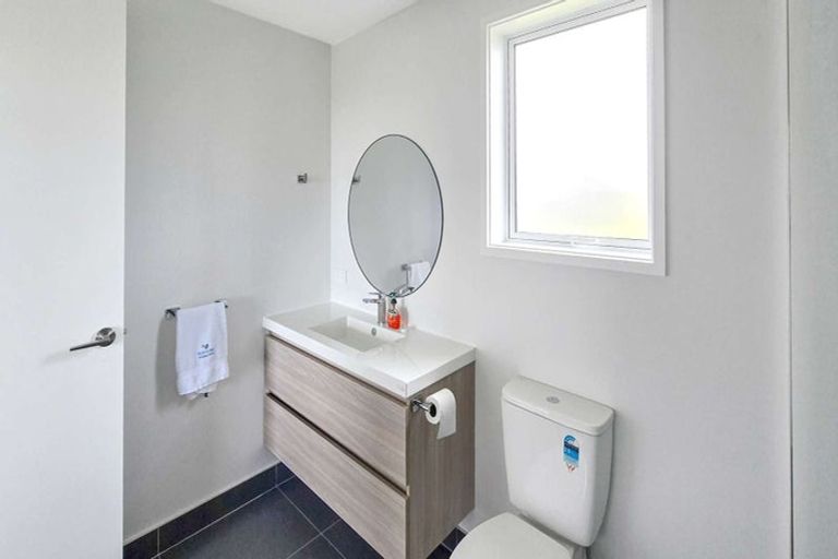 Photo of property in 24 Rawinia Place, Te Kaha, 3199