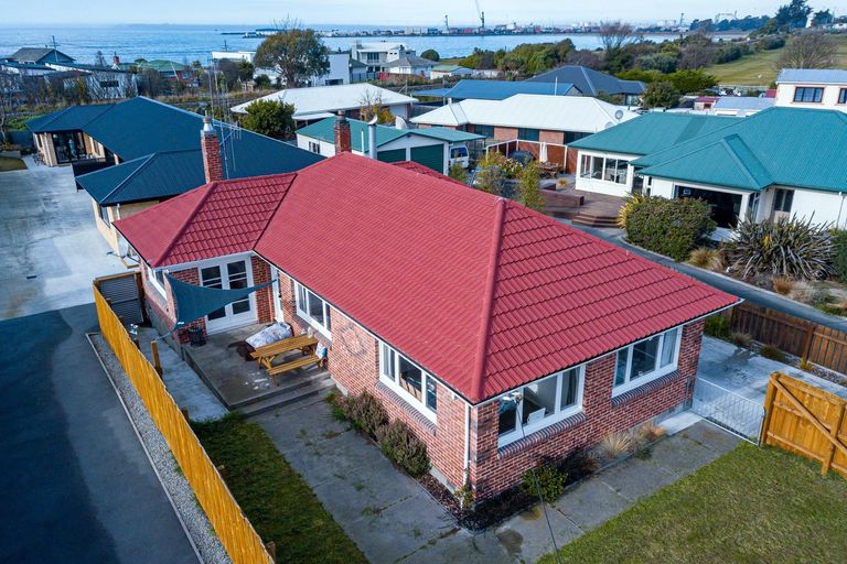 Photo of property in 12 Norwood Street, Waimataitai, Timaru, 7910