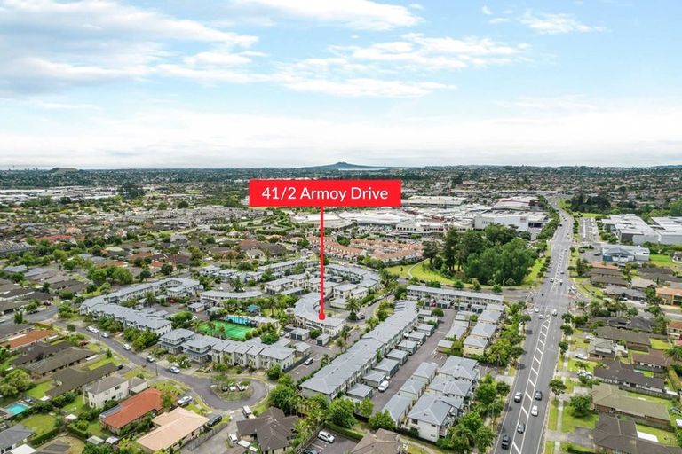 Photo of property in 41/2 Armoy Drive, East Tamaki, Auckland, 2016