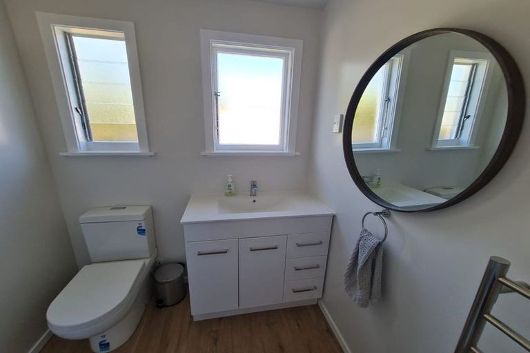 Photo of property in 2/88 Somerfield Street, Somerfield, Christchurch, 8024