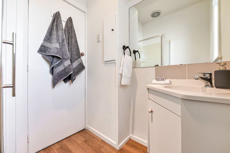 Photo of property in 74 Te Aroha Street, Hamilton East, Hamilton, 3216