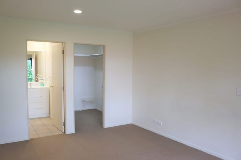 Photo of property in 4 Molyneux Place, Welcome Bay, Tauranga, 3112
