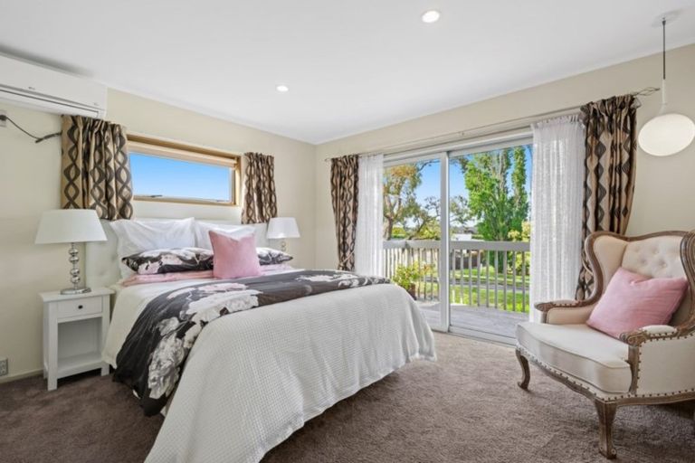 Photo of property in 200 Fisher Parade, Farm Cove, Auckland, 2012