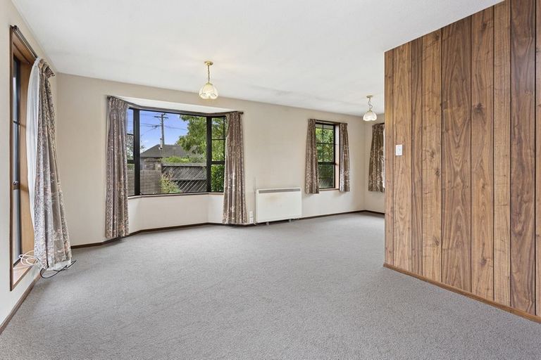 Photo of property in 46 Coopers Road, Dallington, Christchurch, 8061