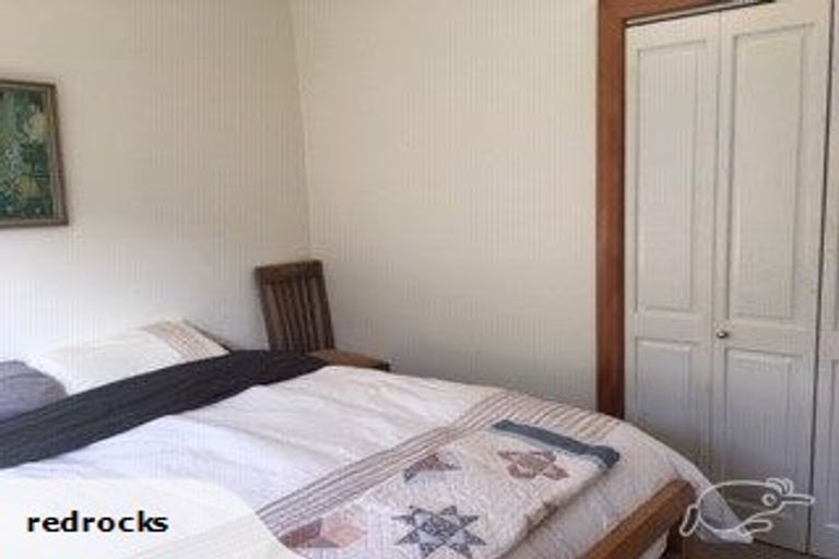 Photo of property in 36 Carlisle Street, Island Bay, Wellington, 6023