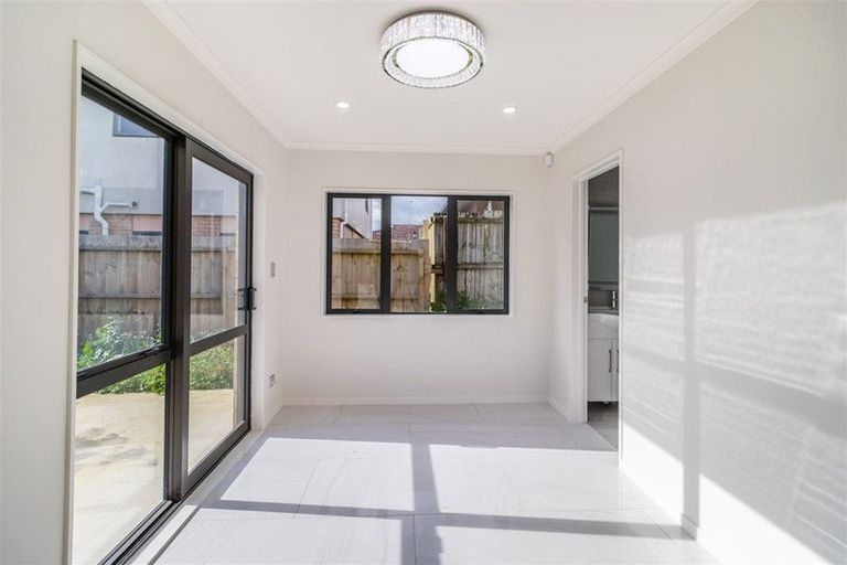 Photo of property in 7 Maxwell Avenue, Papatoetoe, Auckland, 2025