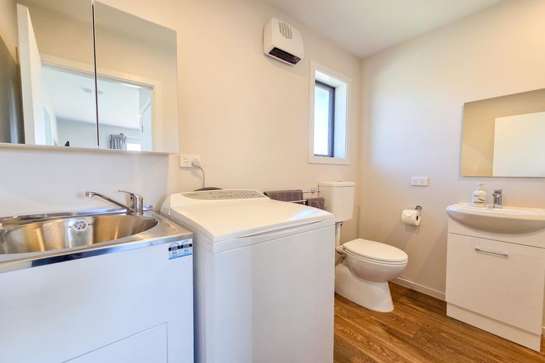 Photo of property in 33 Mistake Drive, Lake Tekapo, 7999