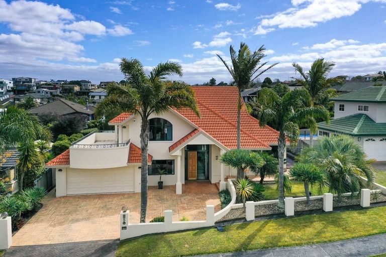 Photo of property in 5 Kahala Place, West Harbour, Auckland, 0618