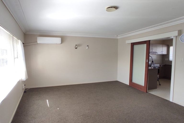 Photo of property in 2/673 Mount Albert Road, Royal Oak, Auckland, 1023
