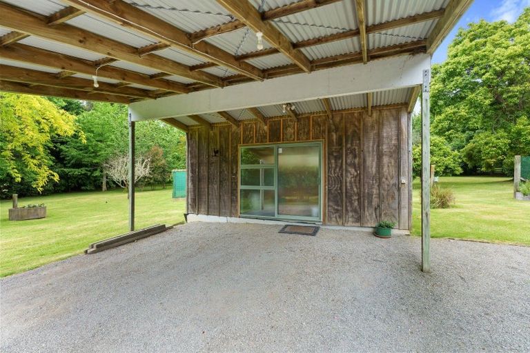 Photo of property in 99 Settlement Road, Te Horo, Otaki, 5582