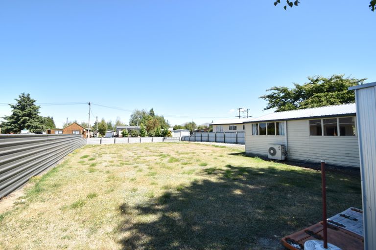 Photo of property in 11 Fraser Crescent, Twizel, 7901