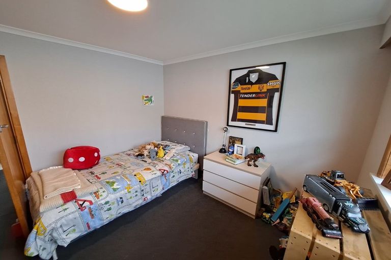 Photo of property in 50 Pendarves Street, New Plymouth, 4310