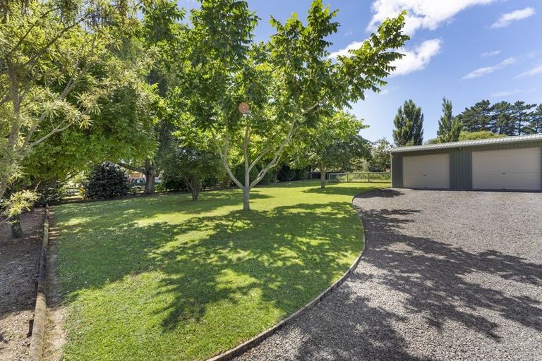 Photo of property in 18 Churchill Crescent, Shannon, 4821