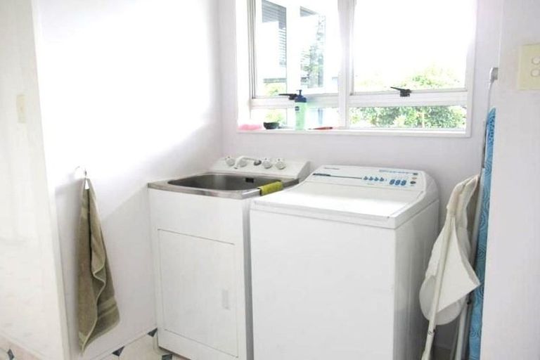 Photo of property in 52 New York Street, Martinborough, 5711