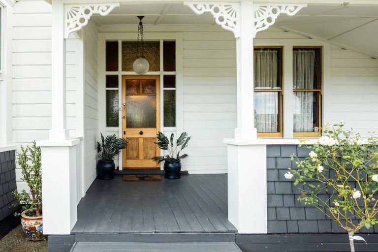 Photo of property in 14 Osier Road, Greenmeadows, Napier, 4112