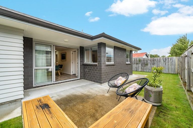 Photo of property in 19 Poulson Grove, Trentham, Upper Hutt, 5018