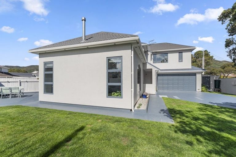 Photo of property in 37 Vincent Street, Waterloo, Lower Hutt, 5011