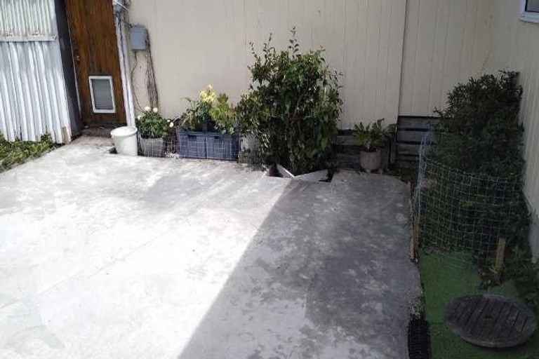 Photo of property in 53 Raumati Road, Raumati Beach, Paraparaumu, 5032