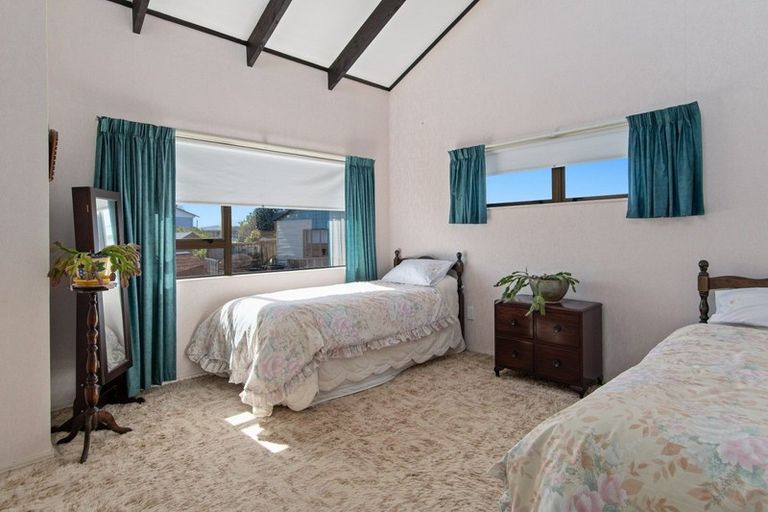 Photo of property in 28 Upland Street, Brookfield, Tauranga, 3110