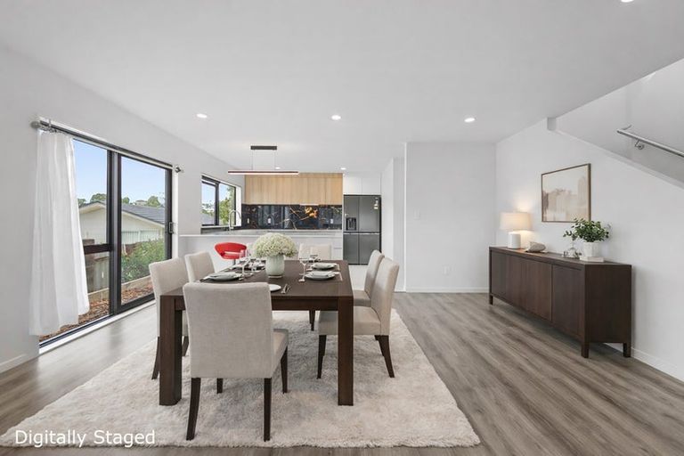 Photo of property in 25a Athena Drive, Totara Vale, Auckland, 0629