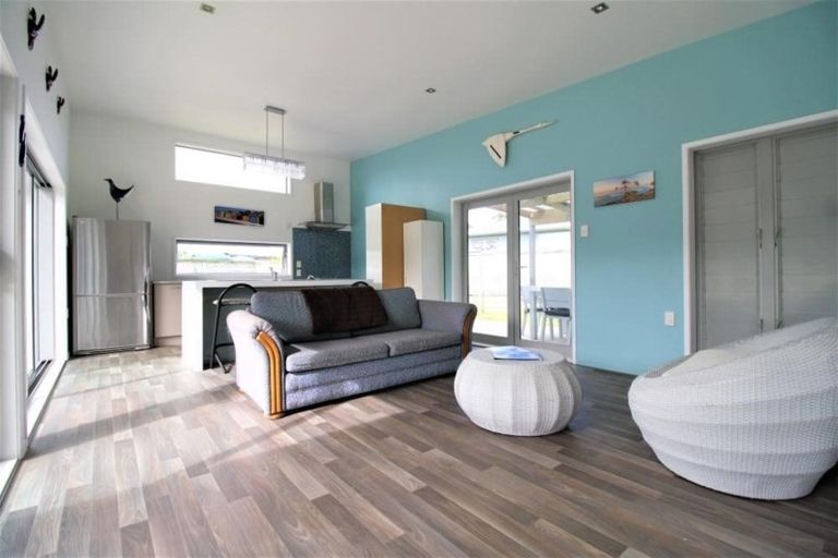 Photo of property in 44 Mako Avenue, Whiritoa, Whangamata, 3691