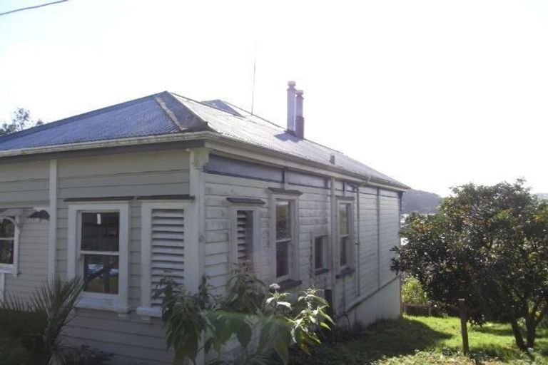 Photo of property in 5 Anzac Road, Morningside, Whangarei, 0110