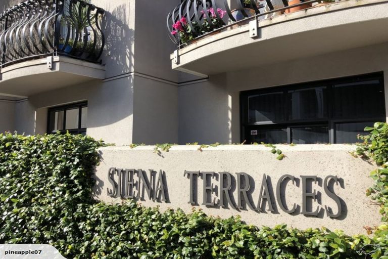 Photo of property in 1m/6 Burgoyne Street, Grey Lynn, Auckland, 1021